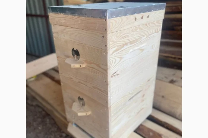 Улей Дадан на 12 рамок, двухкорпусный, полностью укомплектованный- фото № 1