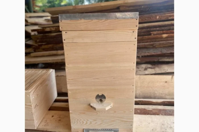 Улей Дадан на 10 рамок с 2 магазинами — полный комплект «под ключ»- фото № 1