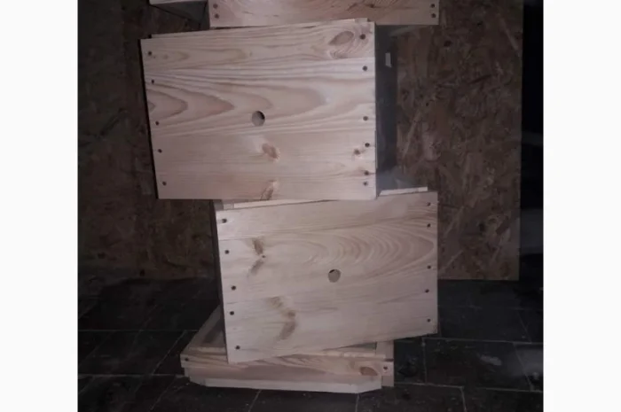 Вулики для бджіл під різні рамки (8–12 рамок, лежаки)- фото № 1