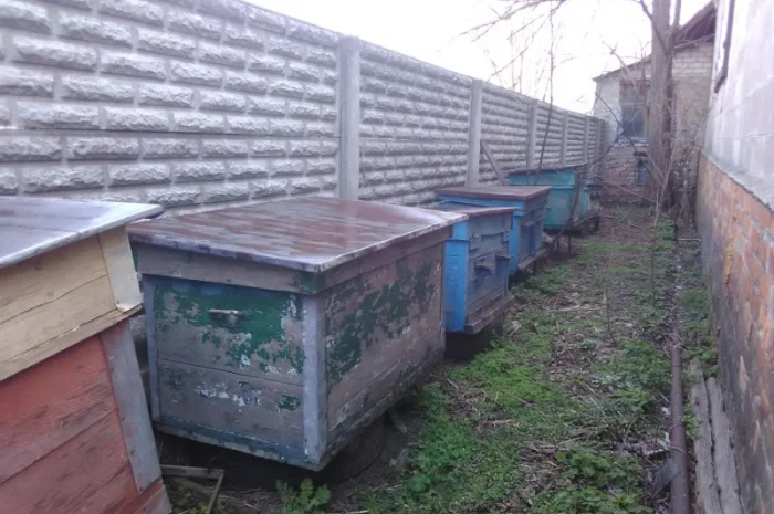 Продаю вулики б/у з рамками та корпусами, медогонки- фото № 3