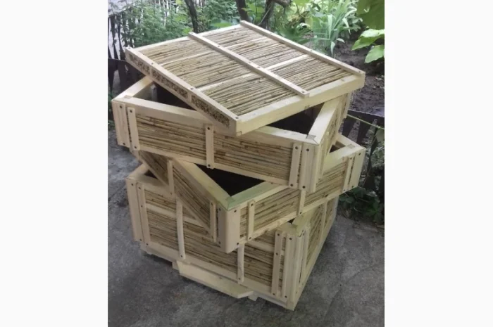 Вулик з очерету під замовлення (улей из камыша, Дадан 12 рамок)- фото № 3