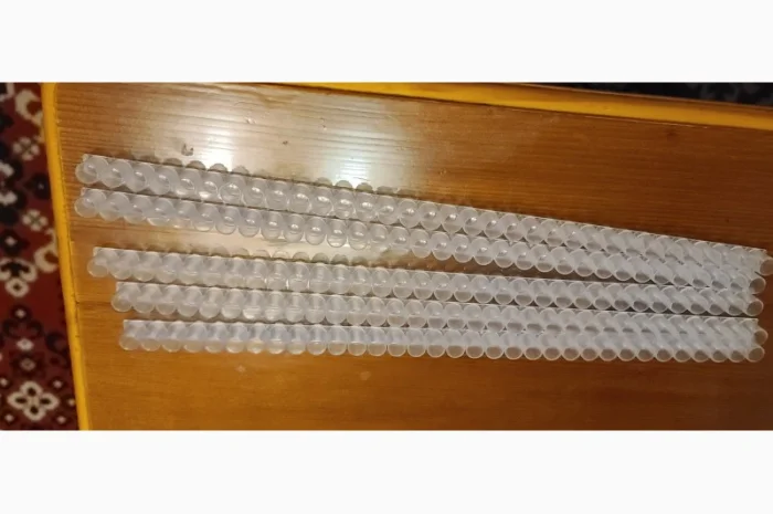 Продам ленту-мисочки для маточного молочка- фото № 1