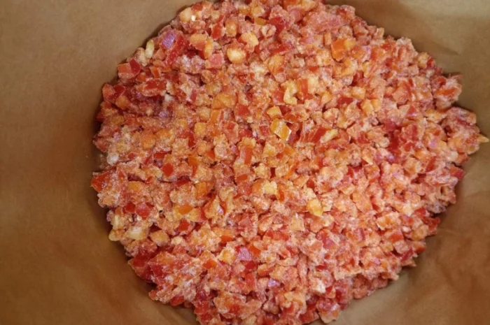 Перець червоний кубик с/м- фото № 1