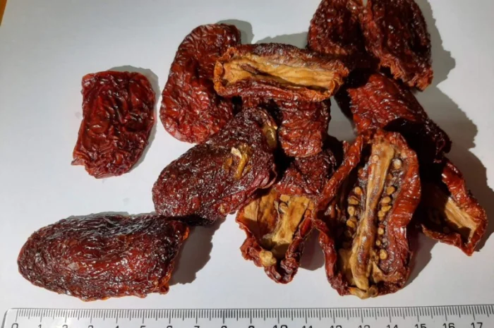 Томати вялені фасовані- фото № 3