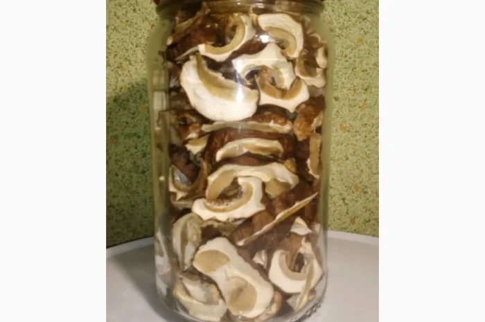 Молоді шапочки білі/белые гриби першого сорту сушені з Карпат (білий/белый гриб)- фото № 3