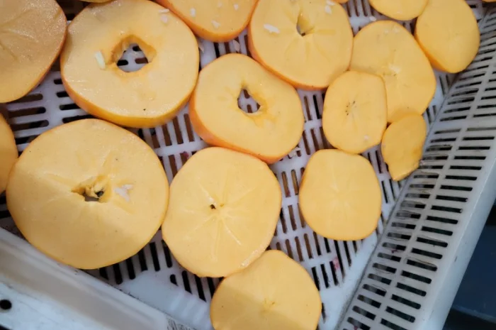 Продам сухе і морожене- фото № 1