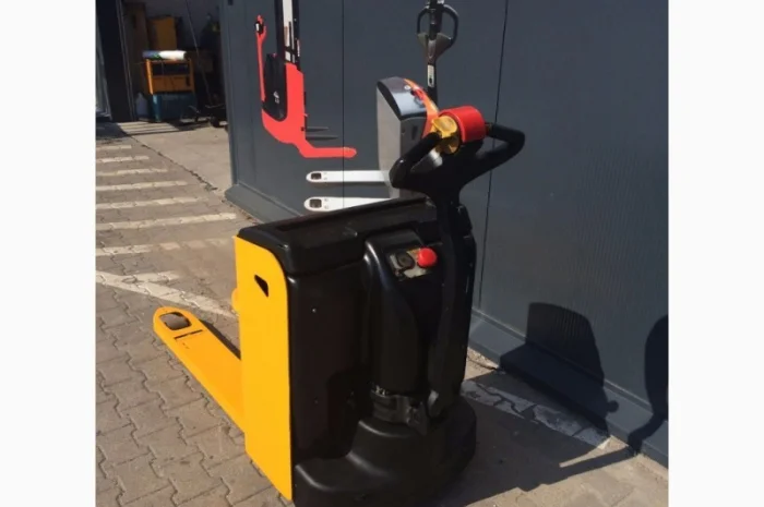 Электротележка YALE P.2.2 2002р вантажопідйомність2200кг- фото № 3