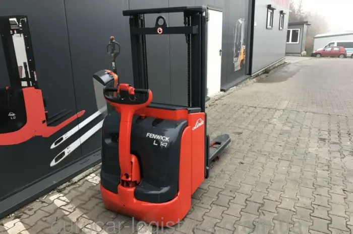 Электрический штабелер LINDE L14 1, 4т 2.4м-высота подъема- фото № 2