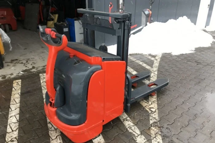 Штабелер електричний LINDE L14 1, 4т 1.5м-висота підйому- фото № 7