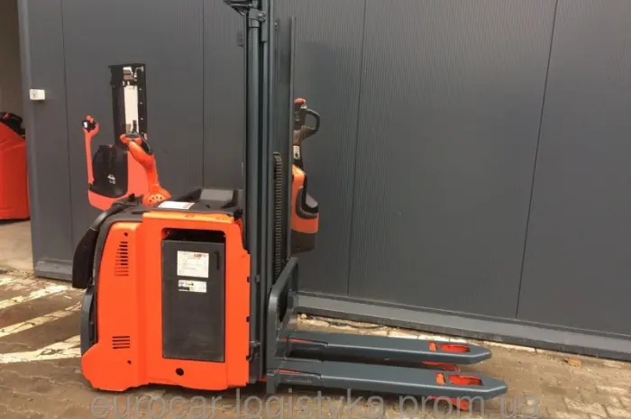 Штабелер электрический поводковый LINDE L 12 L AP 2012р 1, 2т 3, 0м- фото № 1