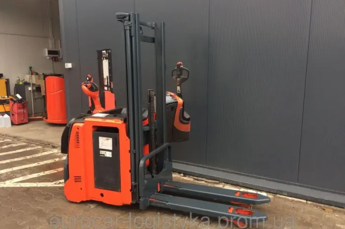 Штабелер электрический поводковый LINDE L 12 L AP 2012р 1, 2т 3, 0м- фото № 2