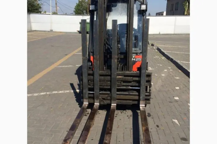 Погрузчик LINDE H 25 2010р 2, 5т 3, 4м-висота підйому- фото № 3