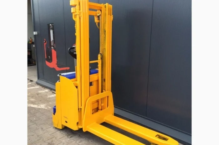 Штабелер электрический STOCKLING 2009р 1, 6т 3, 9м-висота підйому- фото № 3