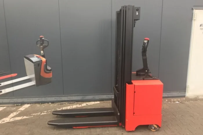 Штабелер электрический поводковый Manitou1, 6 т 4.2 м- фото № 5