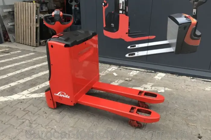 Электротележка LINDE T 16 2010р вантажопідйомність1600- фото № 1
