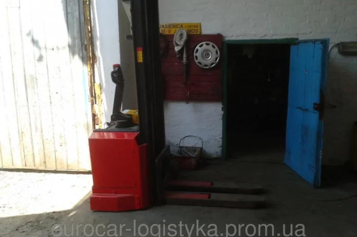 Электрический самоходный штабелер MANITOU 2т 3, 8м-висота подй- фото № 2