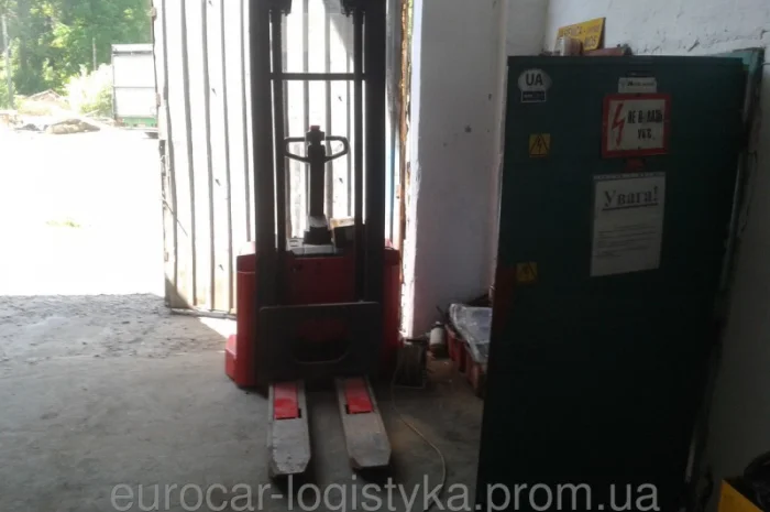 Электрический самоходный штабелер MANITOU 2т 3, 8м-висота подй- фото № 3