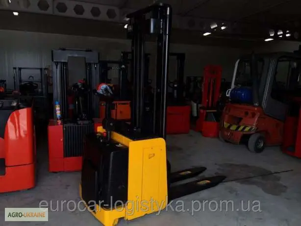 Электрический штабелер HYSTER S 1.2 1, 25т 3, 8м-высота подъема- фото № 1