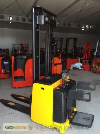 Электрический штабелер HYSTER S 1.2 1, 25т 3, 8м-высота подъема- фото № 4