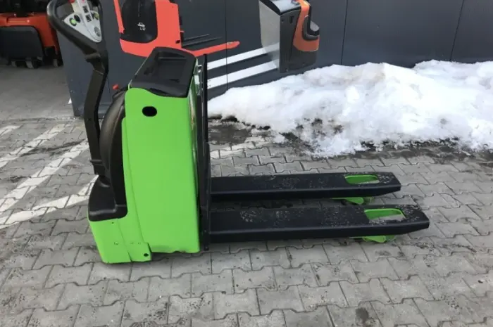 Штабелер электрический Pramag 1, 0т 0.79м-высота подйома Гарантия- фото № 5