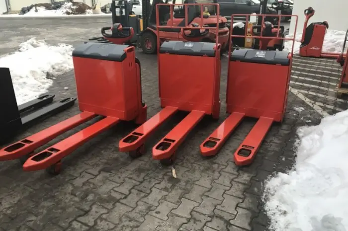Електротележка рокла LINDE T 16 2007р вантажопідйомність1600- фото № 1