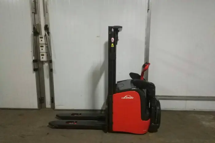 Штабелер электрический самоходный LINDE L 16 AP 1.6t 3.0m- фото № 3