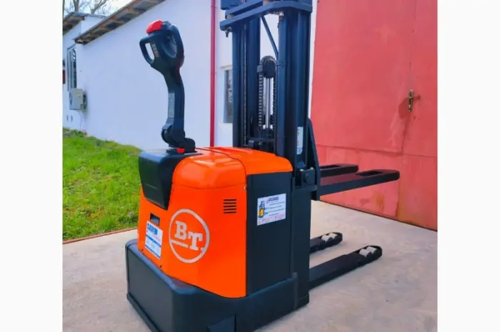 Штабелер електричний Нова АКБ 796 Toyota BT SPE125 1, 25t 4090mm- фото № 3