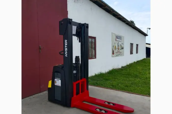 Штабелер електро HYSTER S1.2 * для холодильника 1, 2т 4, 32м- фото № 10