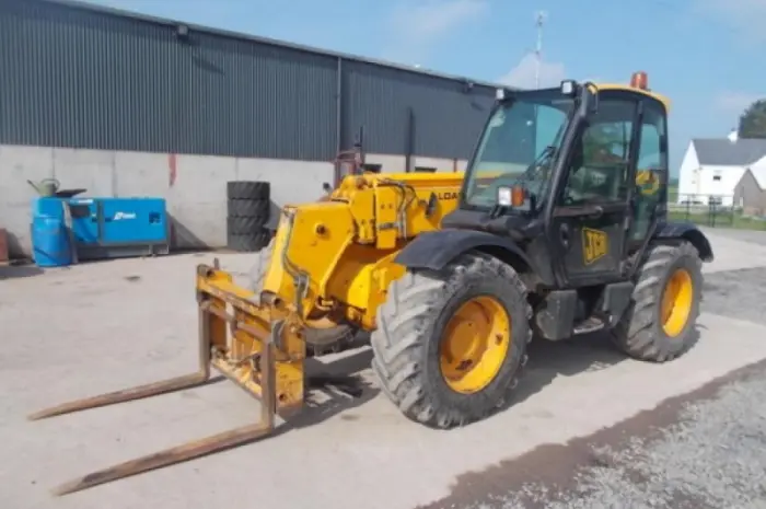 Телескопический погрузчик JCB 535-95 2004 года- фото № 4