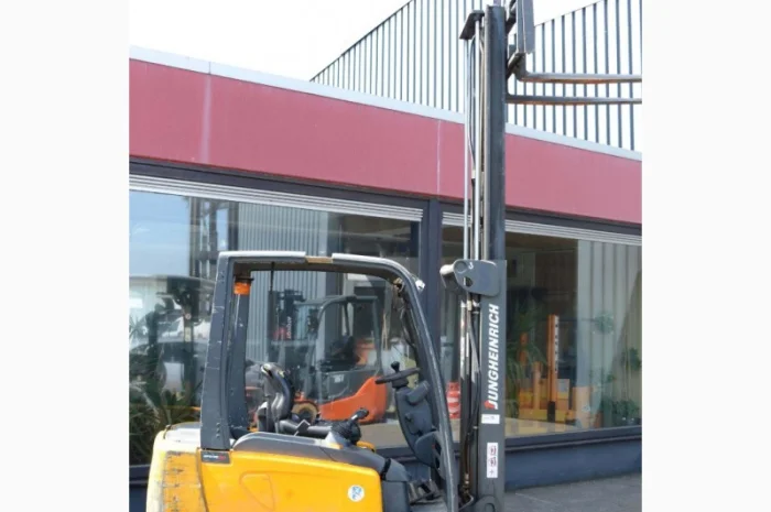 Вилочный погрузчик Jungheinrich EFG-Vac 16L- фото № 1