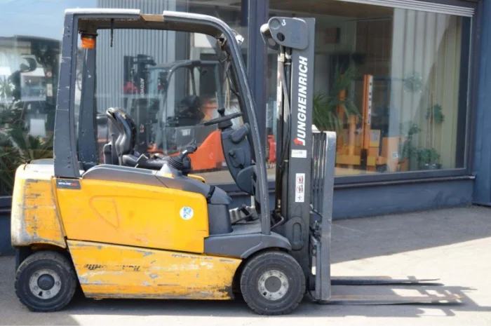 Вилочный погрузчик Jungheinrich EFG-Vac 16L- фото № 2