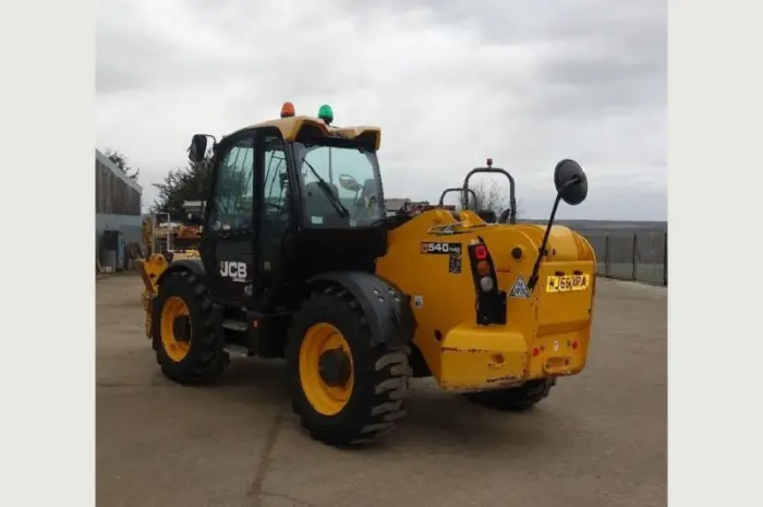 Телескопический погрузчик JCB 540-140 в Киеве- фото № 2