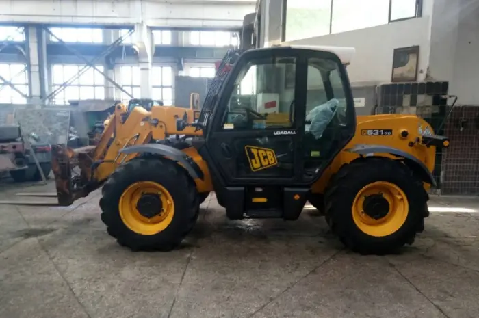 Телескопический погрузчик JCB 531-70 2011 года- фото № 13