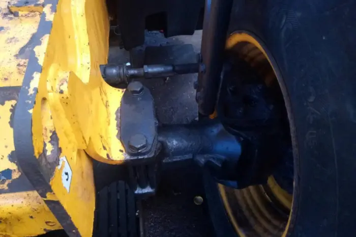 Телескопический погрузчик JCB 531-70 2011 года- фото № 2