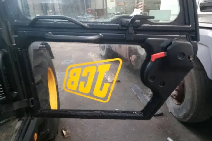 Телескопический погрузчик JCB 531-70 2011 года- фото № 3