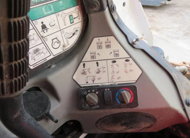 Мини-погрузчик Bobcat S 570- фото № 4