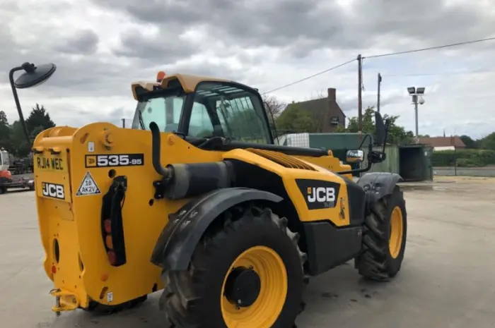 Телескопический погрузчик JCB 535-95 2014 года- фото № 2