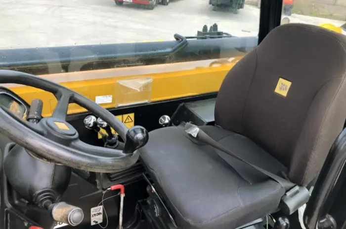 Телескопический погрузчик JCB 535-95 2014 года- фото № 7
