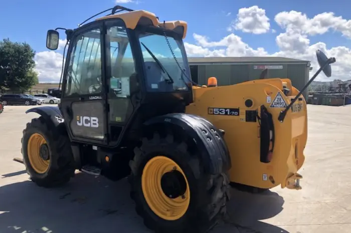 Телескопический погрузчик JCB 531-70 2015 года- фото № 2