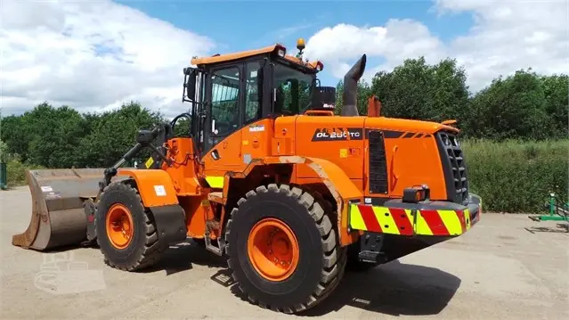 Фронтальный погрузчик Doosan DL250TC-3- фото № 17
