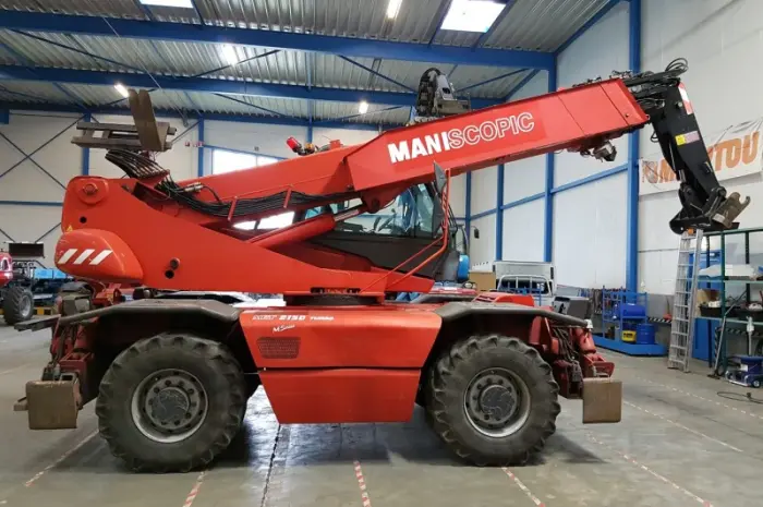 Телескопический погрузчик Manitou MRT 2150- фото № 1