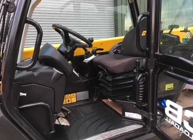 Телескопічний погрузчик JCB 540-200 в Україні- фото № 6