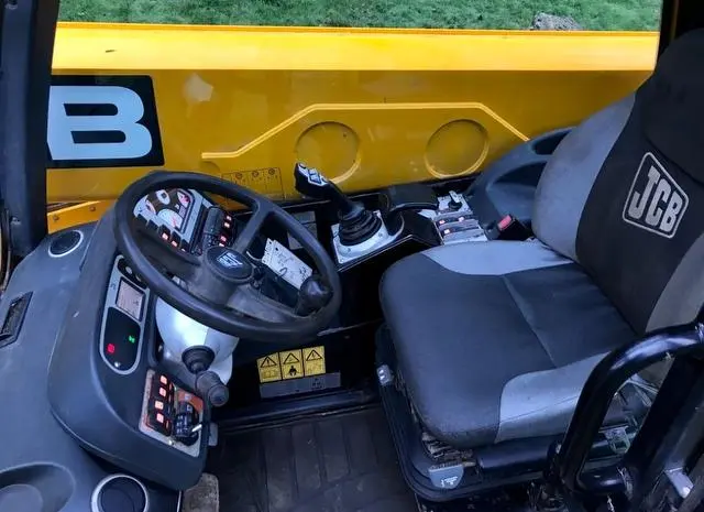 Телескопический погрузчик JCB 531-70 AGRI SUPER. Спецтехника б/у- фото № 7