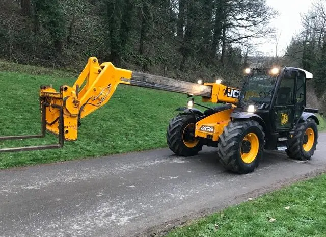 Телескопический погрузчик JCB 531-70 AGRI SUPER. Спецтехника б/у- фото № 6