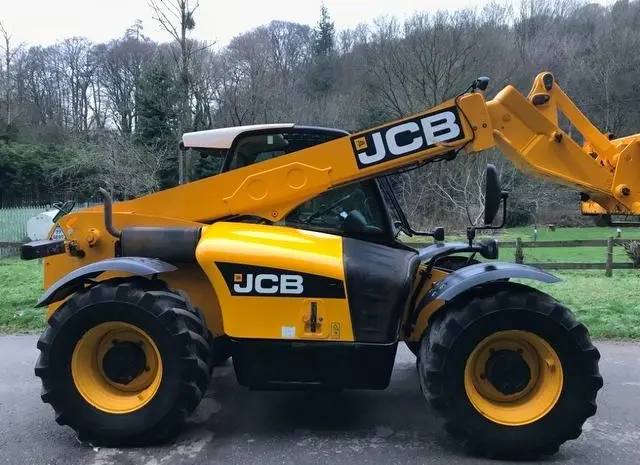 Телескопический погрузчик JCB 531-70 AGRI SUPER. Спецтехника б/у- фото № 15