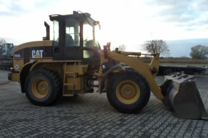 Фронтальный погрузчик CAT 924 G- фото № 3