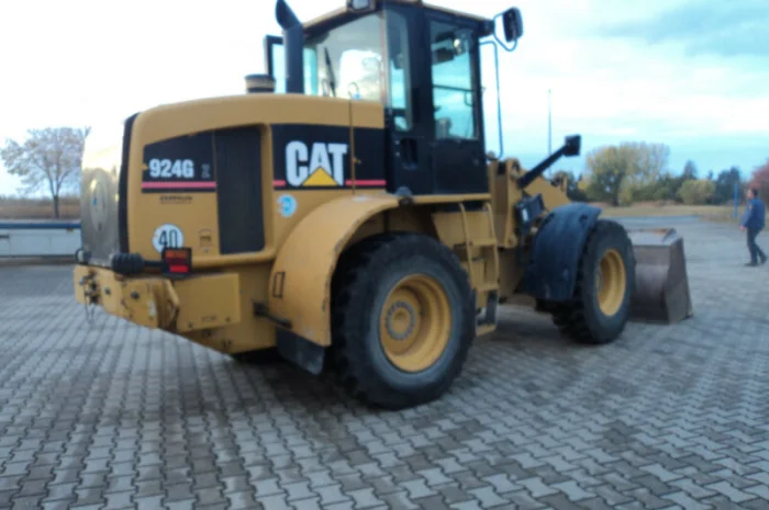 Фронтальный погрузчик CAT 924 G- фото № 4