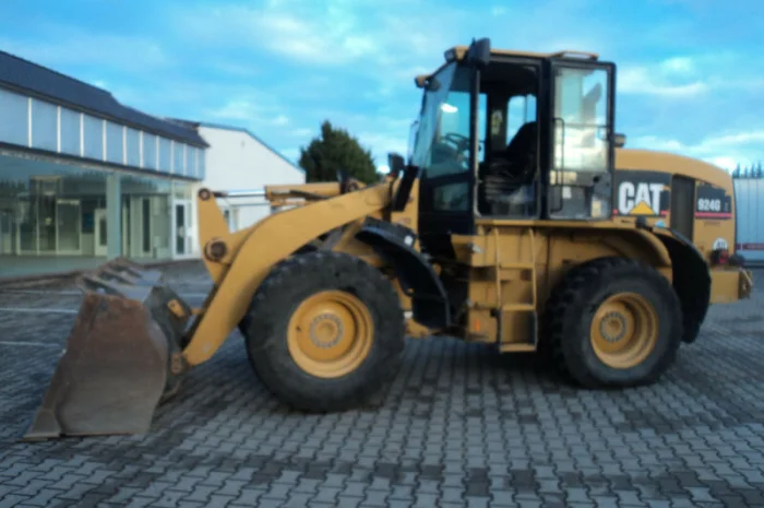 Фронтальный погрузчик CAT 924 G- фото № 7