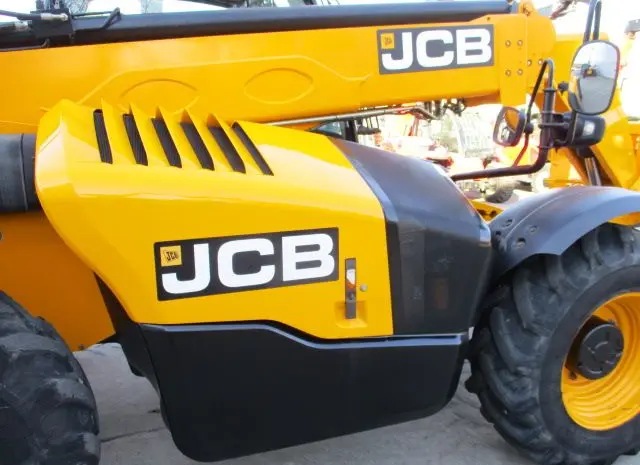 Телескопічний погрузчик JCB 535-95 в Україні- фото № 10