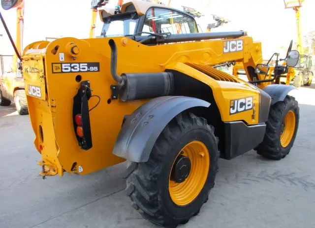Телескопічний погрузчик JCB 535-95 в Україні- фото № 9